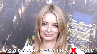 Naomi Love Casting Hard XXX