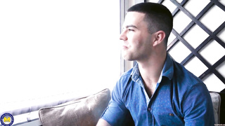 Julia North – Mature Hitchhicker gets fucked in the ass