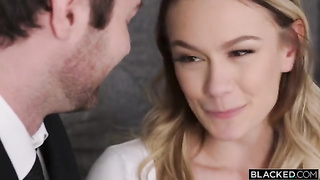 Naomi adora se divertir