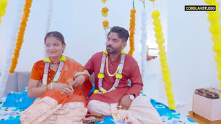 Indian wife enjoyed her first suhagrat night with her husband