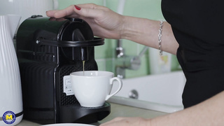 Porn-XXX Video - 55yo Hot mature Gemma Sex