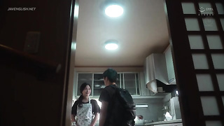 [ROE-361] A night of drinsex with my bepornd mother leads to osexerwhelming passion and adulthood, Is