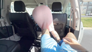 Hijastro Accidentalmente Cums Sus Pantalones En El Camino Al Fútbol - Kitty sex - Sub