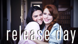 Release Day – Penny Pax, Violet Starr