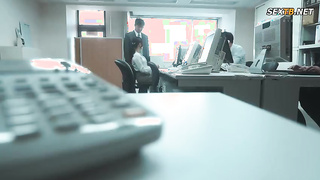 [ROE-272] The company president’s wife takes a new graduate employee on a selfish creampie business 2 video