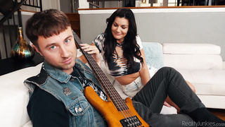 Becky Bandini Mom's Cuckold Band Slut