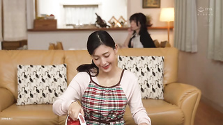 [ROE-364] With my beloved daughters boyfriend, I drowned in massive, arching orgasms Touko Yoshinaga 2 video