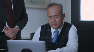 [JUR-365] Married woman secretary, creampie sex full of sweat and kisses in the president’s office.