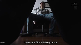 [JUR-401] While hiding out with my aunt Maki after running away, she made me have immediate sex ever