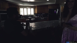 Ashley Adams - Set Life [PornFidelity]