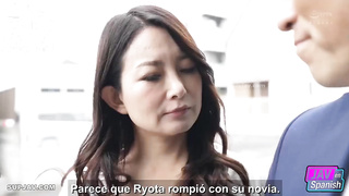 ROE-101 - Isshiki Momoko - Mi madrastra curó mi desamor con pasión Sub Esp