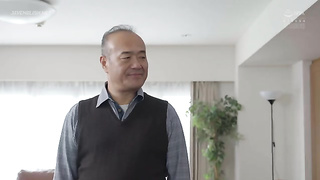 [ADN-683] My stepfathers kisses, licking me all over. Azusa Hikari