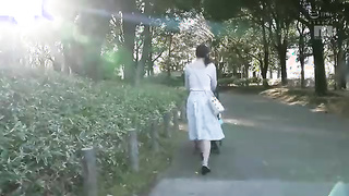[MIDA-140] While pushing a baby stroller, the big-breasted neighbor wife who always looks down on us