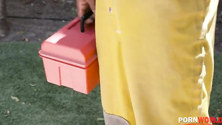 Hardcore  Fucking video Hazel Moore analyzed by repairman hardcore