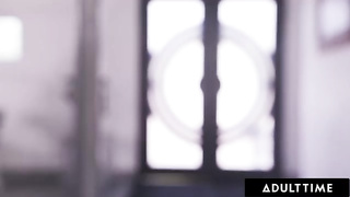 Lesbians having fun together 1577