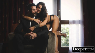 Evelin Stone – Taken