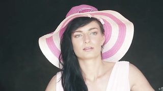 Leanne Lace - Spanish Romance [SexArt]