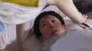 [HMN-205] What I want is to fuck my mom! Huge breasted mother who really took the provocation of her 2 video