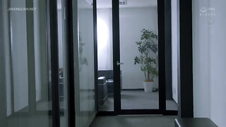 [JUR-389] Married secretary, a presidents office filled with sweat and kisses, a mature queen appear