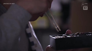 [SONE-815] A busty real estate lady visits my junk-filled house, Washio Mei