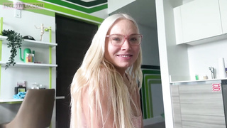 Tiffany Bannister, Macy Meadows - Mom Teaches Teens Sex - Household Fantasy. Mom brought home some t