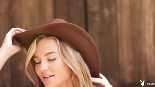 Blake Blossom - In Daisy Dukes XXX