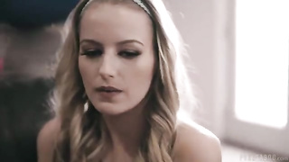 Lesbians having fun together 1648