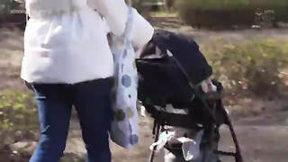 [OFES-005] Busty mom debt collection home visit RPE ~Right beside husband, son, and mom friend~ Reia 2 video