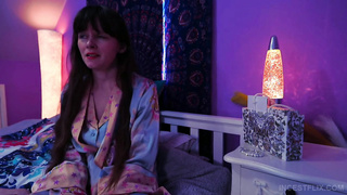 Sydney porn - Lactophilia And Mommy - 22min