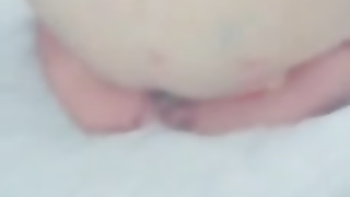 Amateur brazilian gets fucked hard and orgasms