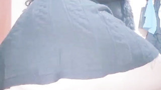 Ally Angel se mete un dildo