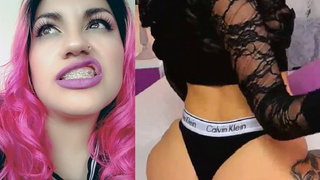 Sensual Masturbacion con Tanga CK y Dildo