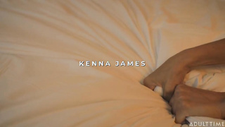 Reagan Foxx, Kenna James, Anna Claire Clouds, Theodora Day, Sarah Arabic, Little Puck - Hard Stop