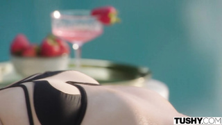 sexy xxx hot Gets Her Ass Gaped Wide Open hot Kiss