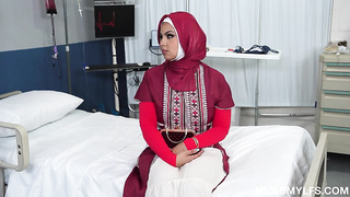 Evie Christian And C Stylex - Muslim Gets Silent Sex By The Doctor XXX