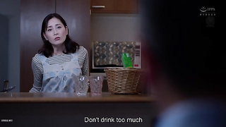 [JUR-387] Bathtime family affair My wife started taking longer baths since my younger brother came… 2 video