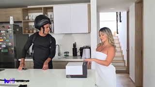 Colombian Blonde Pays a Delivery Guy with Sex - Tatiana Alvarez (Kourtney Love)